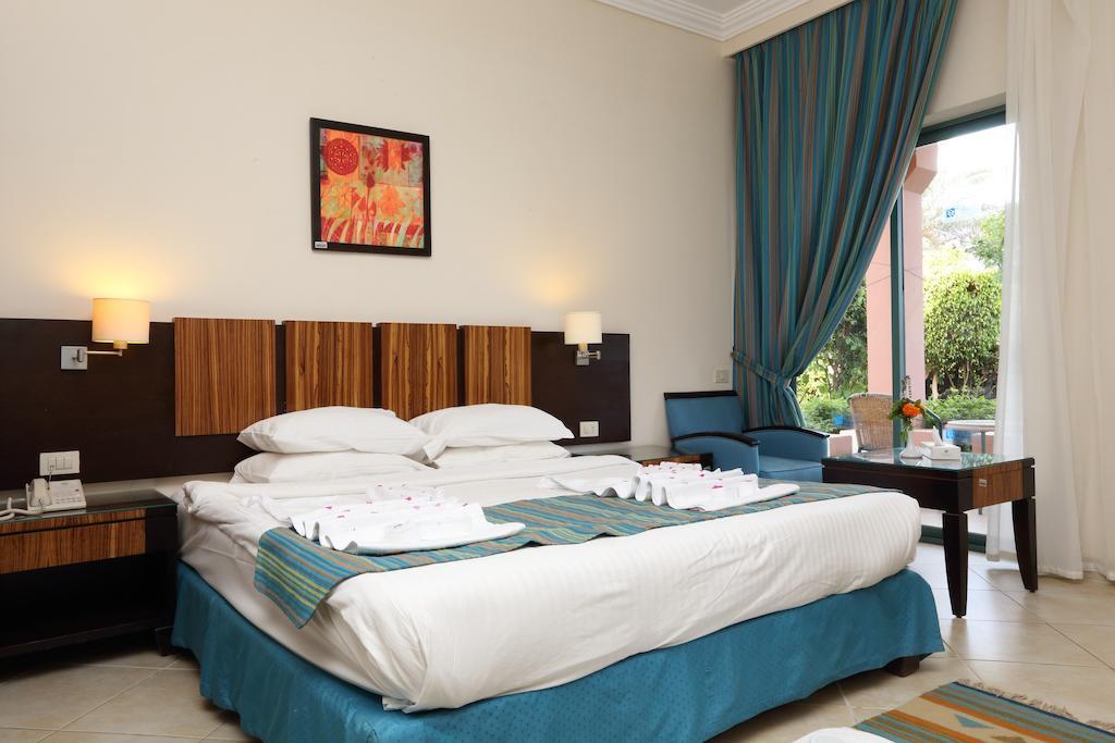 Rehana Sharm Resort - Aquapark & Spa - Couples And Family Only -Premium Ultra All-Inclusive 24H 객실 사진