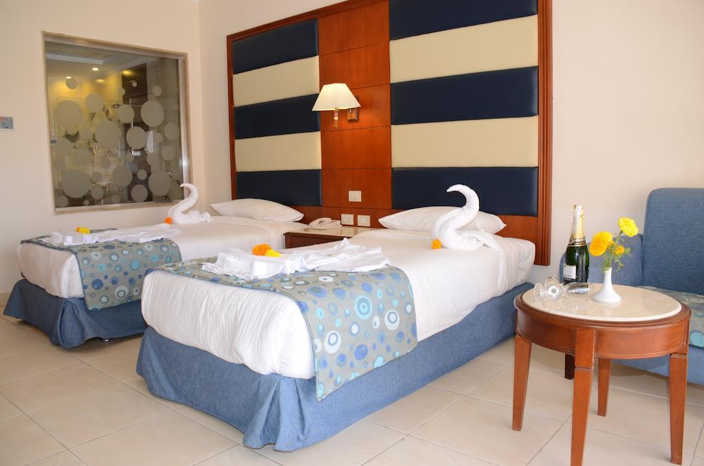 Rehana Sharm Resort - Aquapark & Spa - Couples And Family Only -Premium Ultra All-Inclusive 24H 객실 사진
